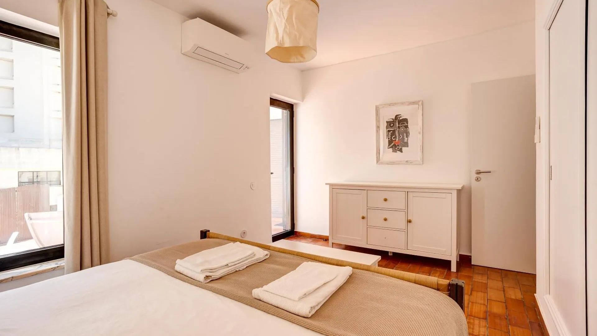 Holiday home Moradia Tradicional No Centro A 100M Da Praia Monte Gordo
